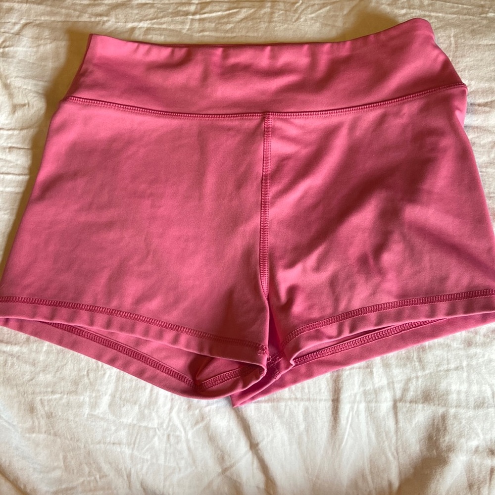 American Eagle “The Everything Shortie” Pink Shorts Size M